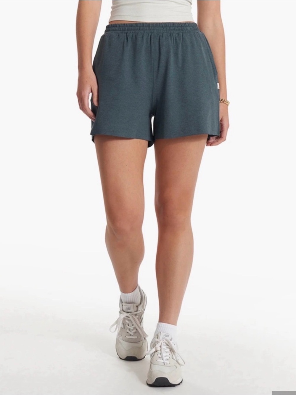 Vuori boyfriend Shorts (VW3007), Stone Heather, Size S